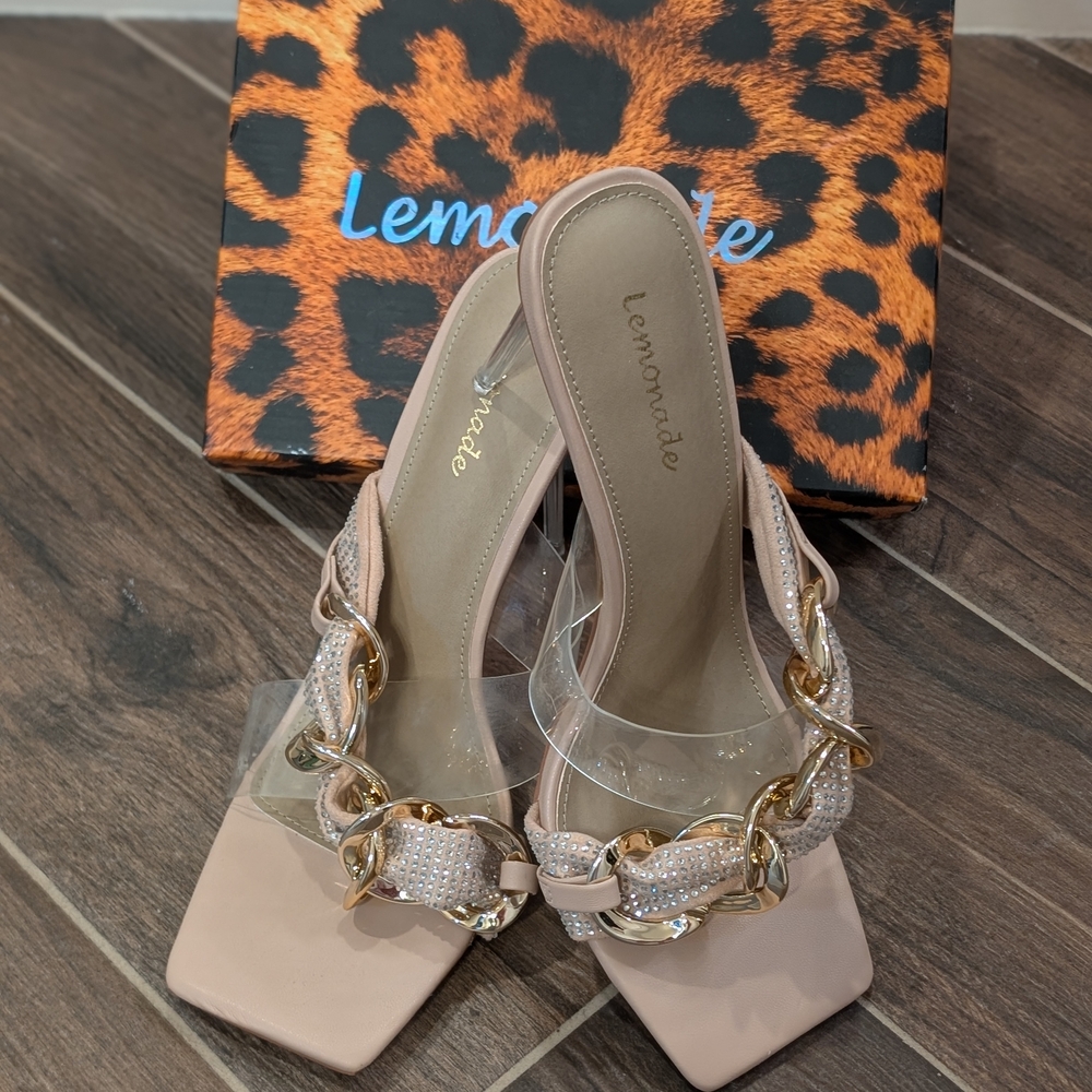 New Lemonade Butterfly Slide, size 10